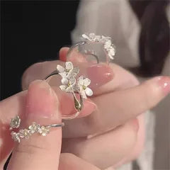 Adjustable Flower Ring